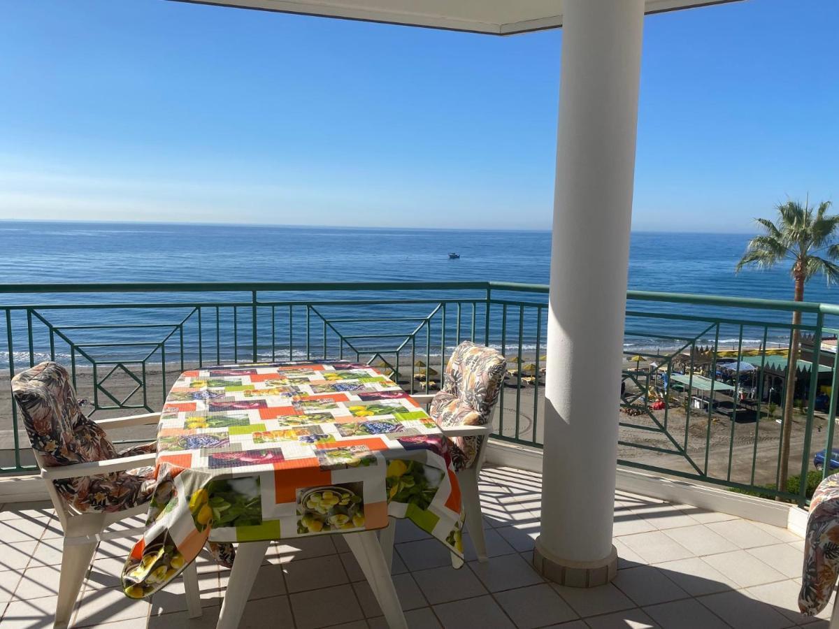 Costa Beachfront Apartament Torrox