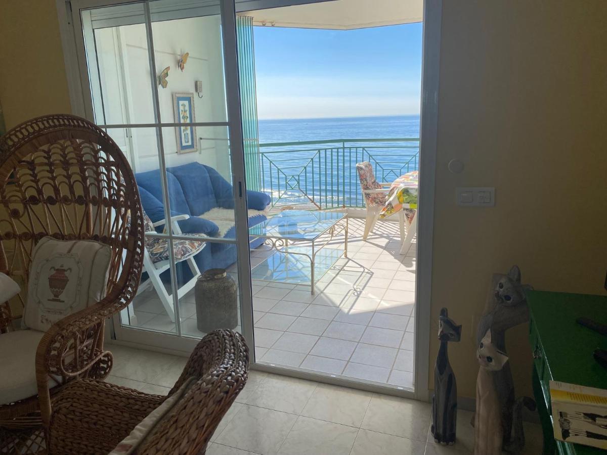 Costa Beachfront *