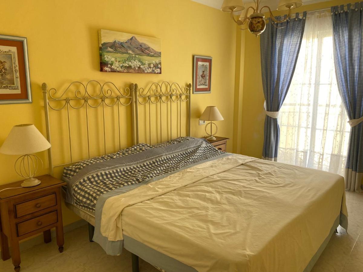 Costa Beachfront Apartament