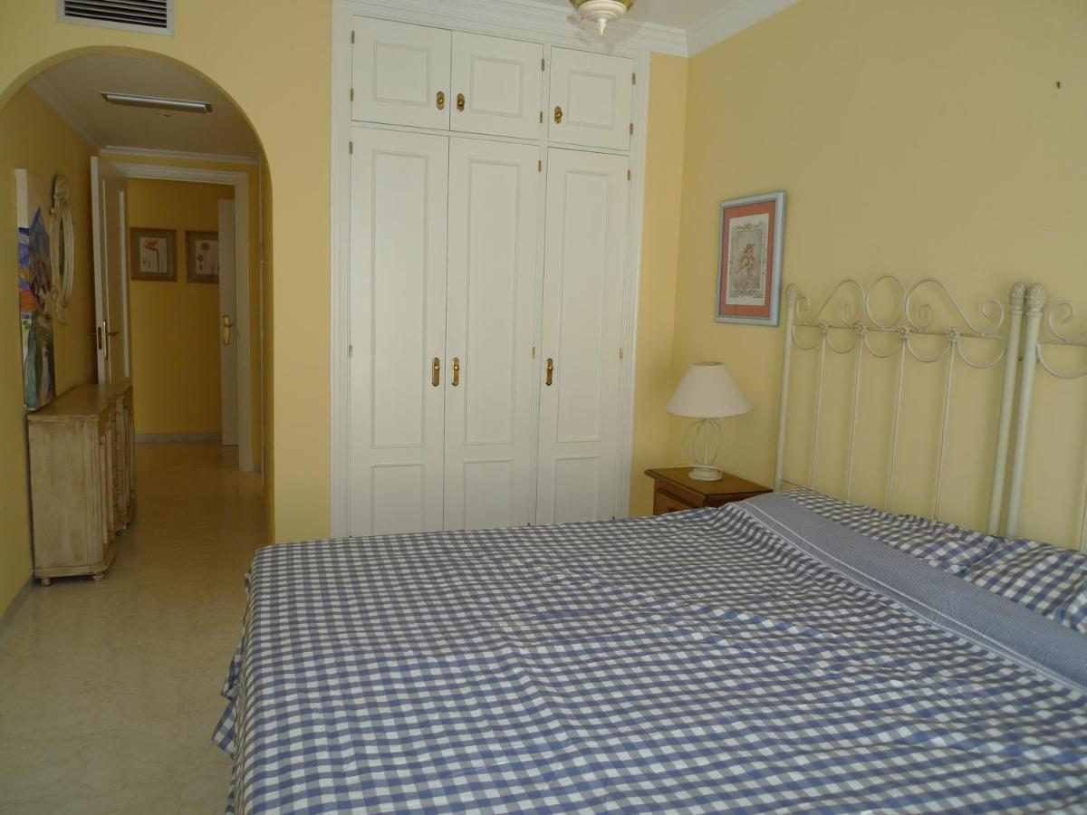 Costa Beachfront Apartment